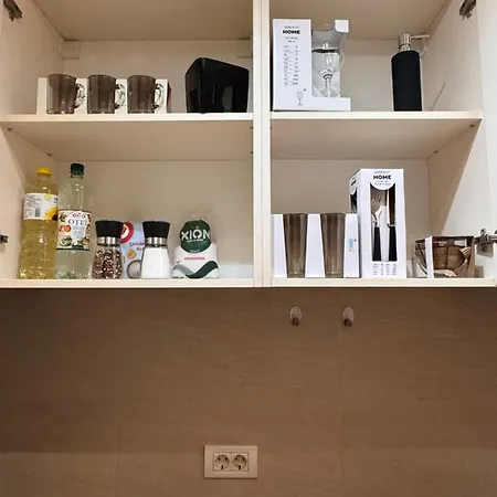 Jessica Building Apartment